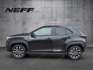 Toyota Yaris Cross 1.5 Teamplayer Hybrid FLA KAM ACC Bild 3