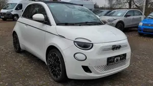 Fiat 500e 500 e Cabrio La Prima by Bocelli Bild 3