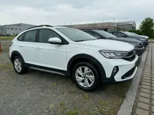 Volkswagen Taigo 1.0TSI Navi/MirrorLi ACC PDC SHZ LED