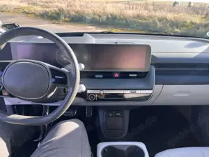 Hyundai IONIQ 5 IONIQ 5 72,6 kWh 4WD Uniq Bild 3