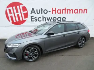 Skoda Octavia Combi 2.0 TDI RS 4x4 DSG Pano Columbus