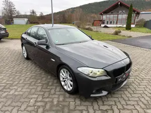 BMW 535 535 i M-Paket*Leder*Kamera*2xMemory*Comfortsitze* Bild 3