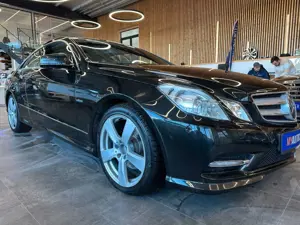 Mercedes-Benz E 350 CDI Coupe BlueEfficiency *2. Hand*AMG-Line Bild 4