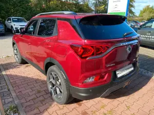 SsangYong Korando Quartz 1.6D Automatik 2WD *Navi*LED* Bild 3