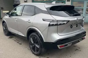 Nissan Qashqai 1.3 48V 7-AT Connecta LED AVM P-Dach S-K Bild 2