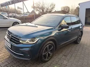 Volkswagen Tiguan 1.5TSI DSG United *Anhängerkupplung*Rückfahr
