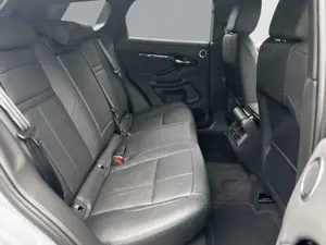 Land Rover Range Rover Evoque Dynamic SE D200 Pano elek.AHK Black Pack Winter Bild 5