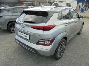 Hyundai KONA Elektro 100kW TREND-Paket, Navigations-Paket Bild 3