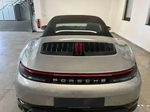 Porsche 911 Carrera Cabriolet 3.0 Bose Matrix  ACC GT Bild 5