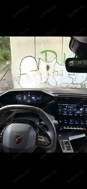 Peugeot 408 PureTech 130 EAT8 Allure Pack Bild 3