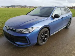 Volkswagen Passat Variant 2.0 TDI 142 kW 4Motion R-Line DSG Head Up AHK N...