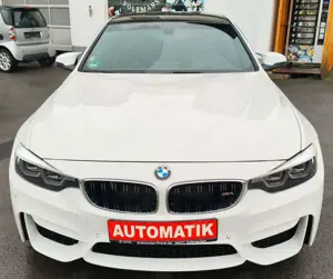 BMW M4 Coupe PDC+LM Style M666+WR+Navi