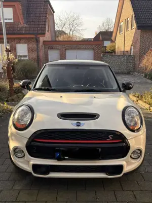 MINI Cooper SD Bild 1