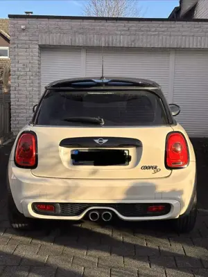 MINI Cooper SD Bild 2