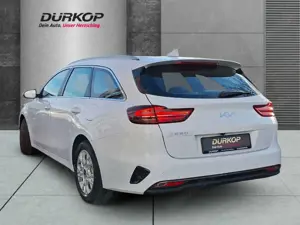 Kia Ceed SW / cee'd SW Vision AT Komfort-Plus Navi digitales Cockpit ACC Bild 3