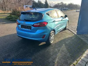 Ford Fiesta 1.1 Cool  Connect WiPa DAB APPLink Bild 3