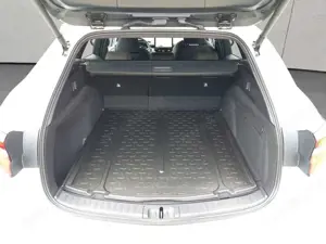 Toyota Corolla 2.0 Hybrid Touring Sports Teamplayer mit T Bild 4