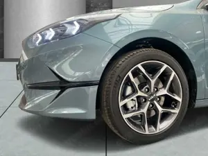Kia Ceed SW / cee'd SW 1.5T Mild-Hybrid Ultimate DCT Style-Paket Navi Dig Bild 4