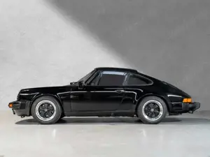 Porsche 911 Carrera 3,2 KAT, Scheckheft