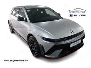 Hyundai IONIQ 5 84 kWh (609PS) 4WD HUD StandHZG Navi Soundsystem B