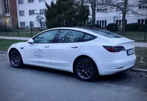 Tesla Model 3 Model 3 Standard Reichweite Plus Hinterradantrieb
