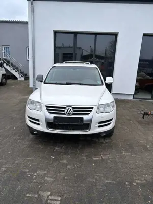Volkswagen Touareg 3.0 V6 TDI Leder, xenon, Diesel Bild 2