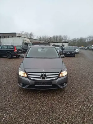 Mercedes-Benz B 180 Style.AUTO.Klima.SHZ.PDC.Nur66Tkm