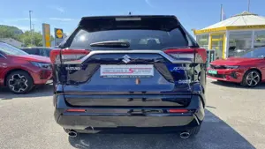 Suzuki Across : Hybridpower. Raum. Raffinesse. Effizienz Klima Bild 4