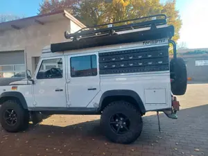 Land Rover Defender 110 S Expeditionwohnmobil Bild 5