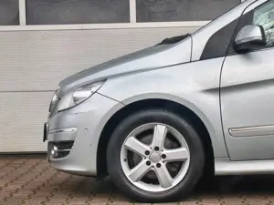 Mercedes-Benz B 200 B200 CDI PDC|MFL|TEILLEDER|SHZ Bild 2