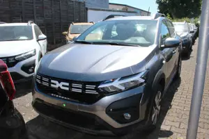 Dacia Sandero Stepway Expression TCe 90 Bild 1