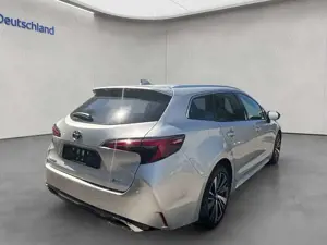 Toyota Corolla 2.0 Hybrid TS Teamplayer *Technik Paket* Bild 5