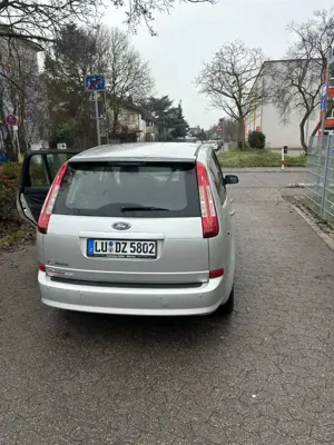 Ford C-Max Bild 2