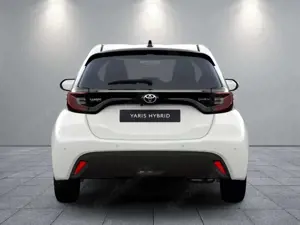 Toyota Yaris 1.5 Hybrid Teamplayer Comfort+Safety-Paket Bild 5