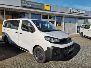 Opel Vivaro Kombi-2.0 Autm.-9 Sitzer, Navi, Rückfahrkamera Bild 3