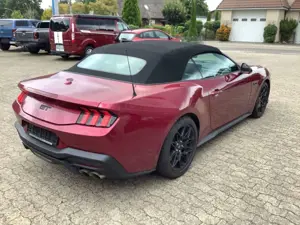 Ford Mustang 5.0 Ti-VCT V8 GT Automatik Bild 4