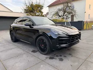 Porsche Cayenne Coupe GTS*PANO/360°/AHK/LED/AMBIENTE* Bild 2