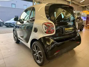 smart forTwo EQ 22kw Bordlader Exklusiv Pano Bild 3