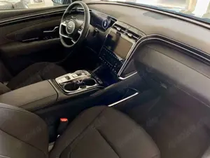 Hyundai TUCSON 1.6 T-GDI Hybrid Trend 4WD Bild 2