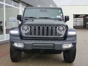 Jeep Wrangler 2.0 T-GDi Unlimited Sahara Bild 2