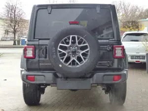 Jeep Wrangler 2.0 T-GDi Unlimited Sahara Bild 4