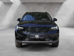Volvo XC40 B3 Plus Black Edition FACEL. LED 360° Bild 2