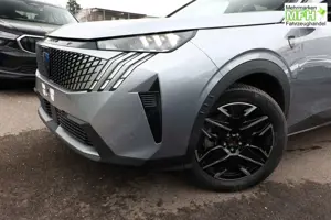 Peugeot 5008 GT Hybrid Pano KomfortP AHK 360° TotW ACC 107 k... Bild 4