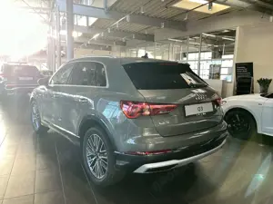 Audi Q3 advanced 35 TFSI 110(150) kW(PS)S tronic Bild 2