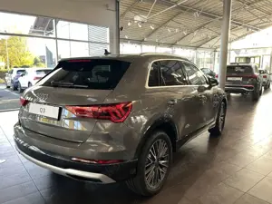 Audi Q3 advanced 35 TFSI 110(150) kW(PS)S tronic Bild 3