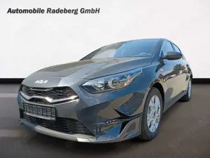 Kia Ceed / cee'd CEED_5 1,5T 140 VIS Komf+ NAVI Kamera