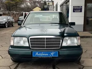 Mercedes-Benz E 280 Limousine/Automatik/Klima/H Kennzeichen Bild 4