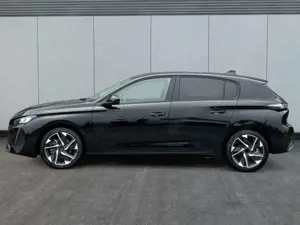 Peugeot 308 Allure SHZ+KAMERA+NAVI+KEYLESS+ACC+17 LM ...