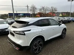 Nissan Qashqai 1.3 DIG-T Xtronic, Tekna+ Bild 3