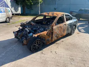 Mercedes-Benz E 300 e *AMG-Line*Night*Multibeam*360°Cam*HeadUp*